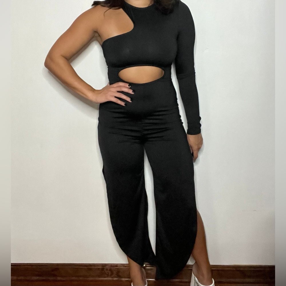 No Distractions Jumpsuit | + Curvy